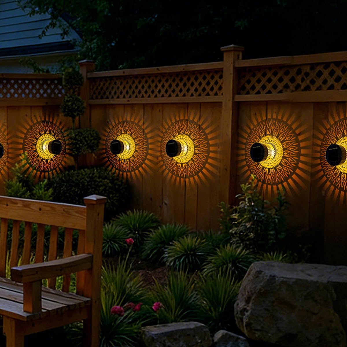 VintageGlow™ - Retro Solar Outdoor Lanterns