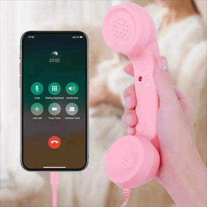 RetroStyle Smartphone Handset