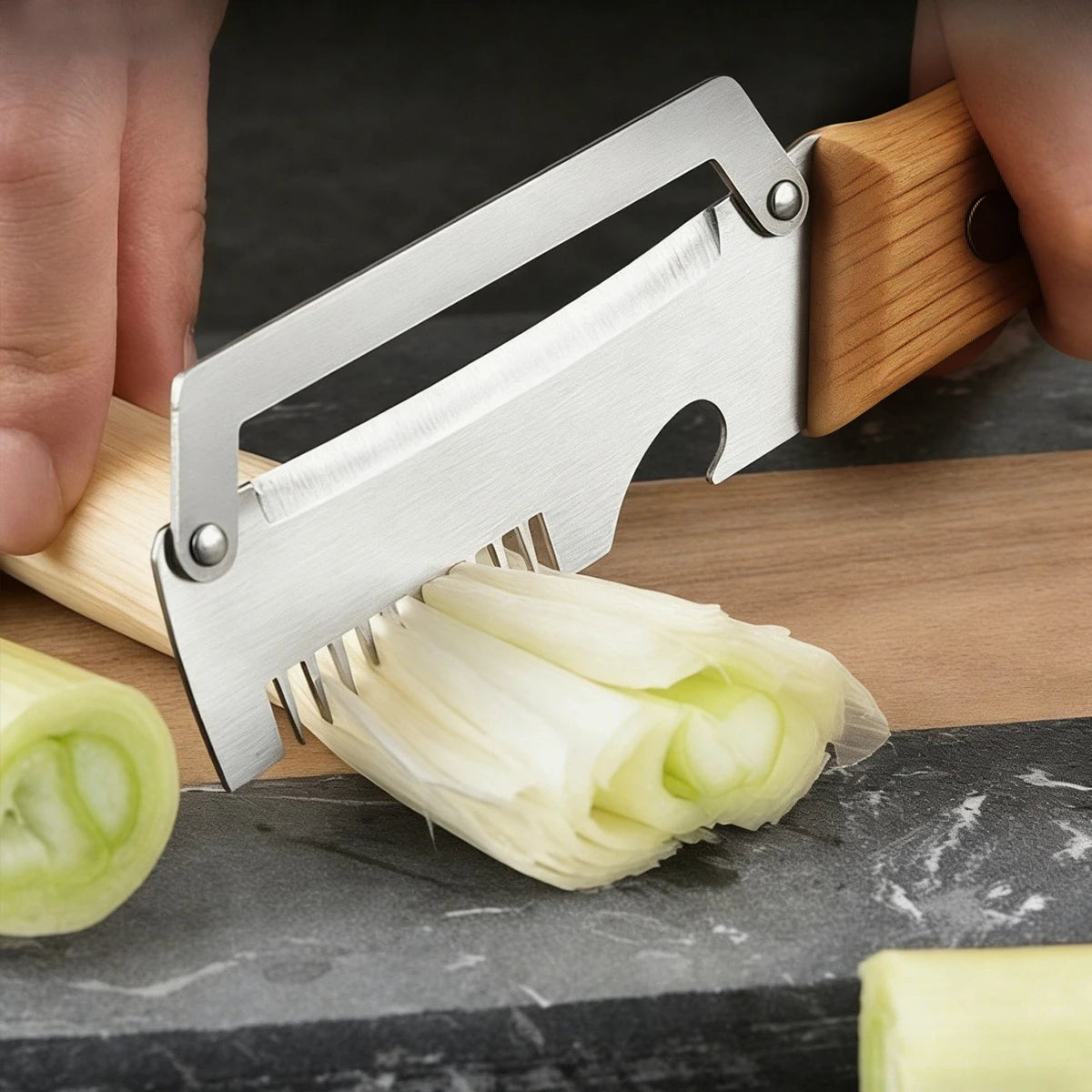 2-in-1 Serrated Peeling Knife Premium Vegetable Peeler