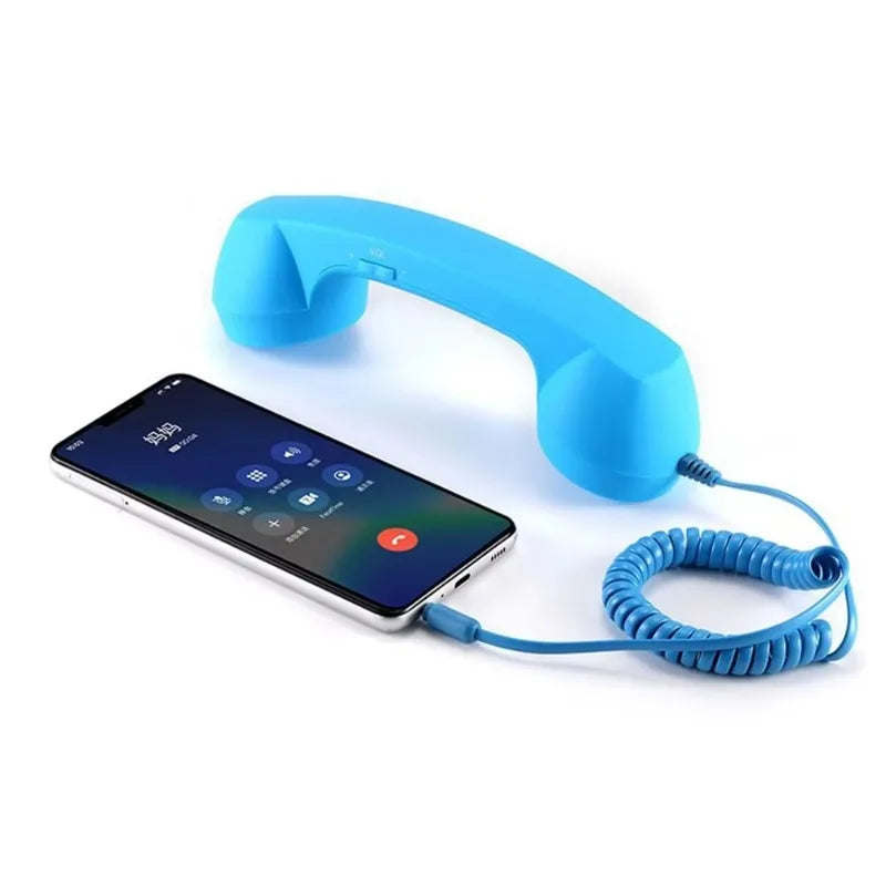RetroStyle Smartphone Handset